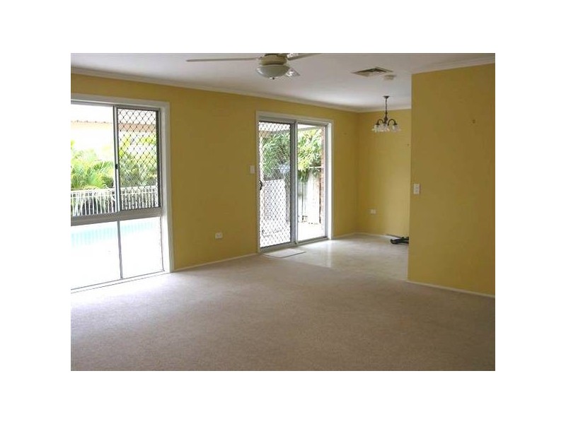 Alexandra Headland QLD 4572