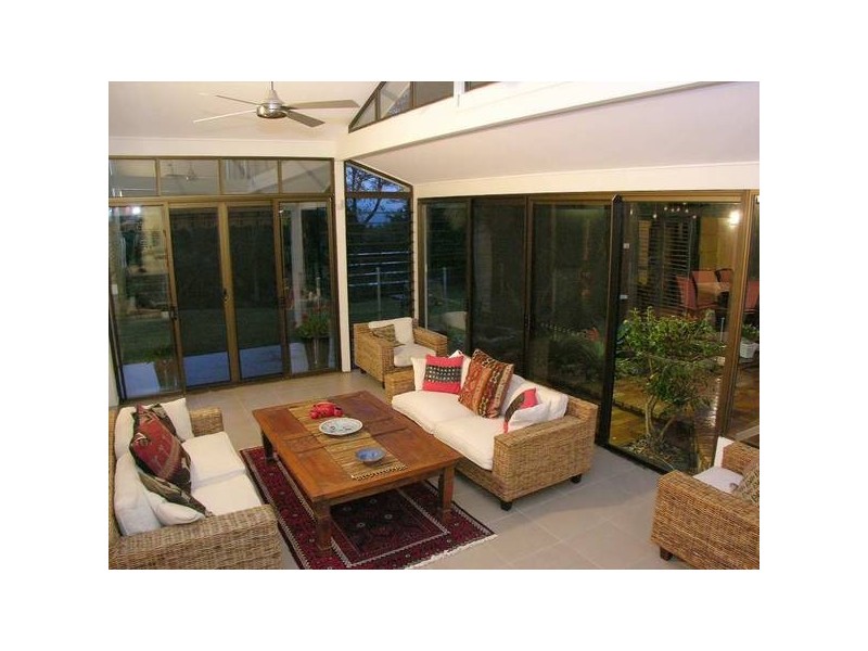 30 Tindale Ave, Buderim QLD 4556