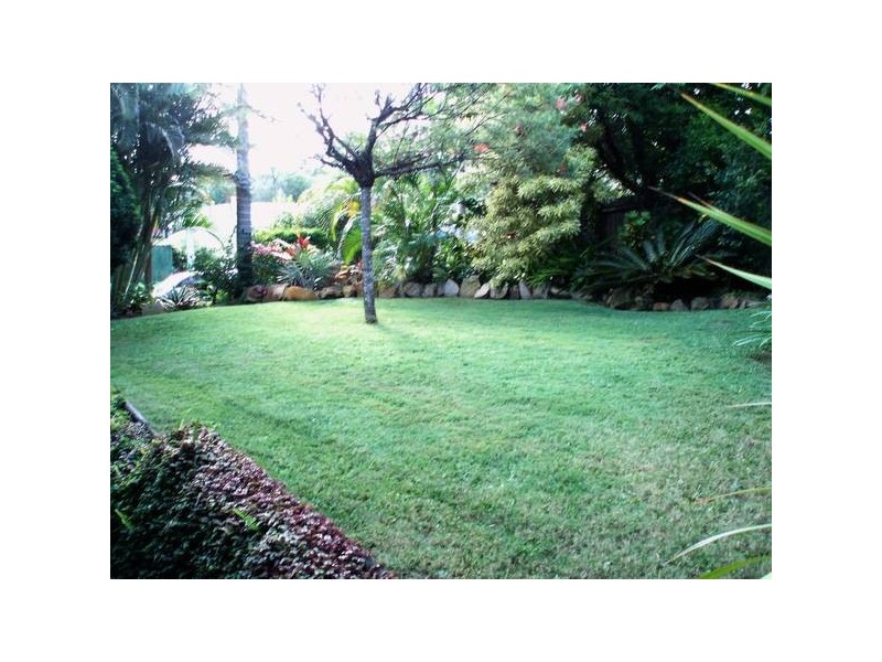 11 Melaleuca Street, Kuluin QLD 4558
