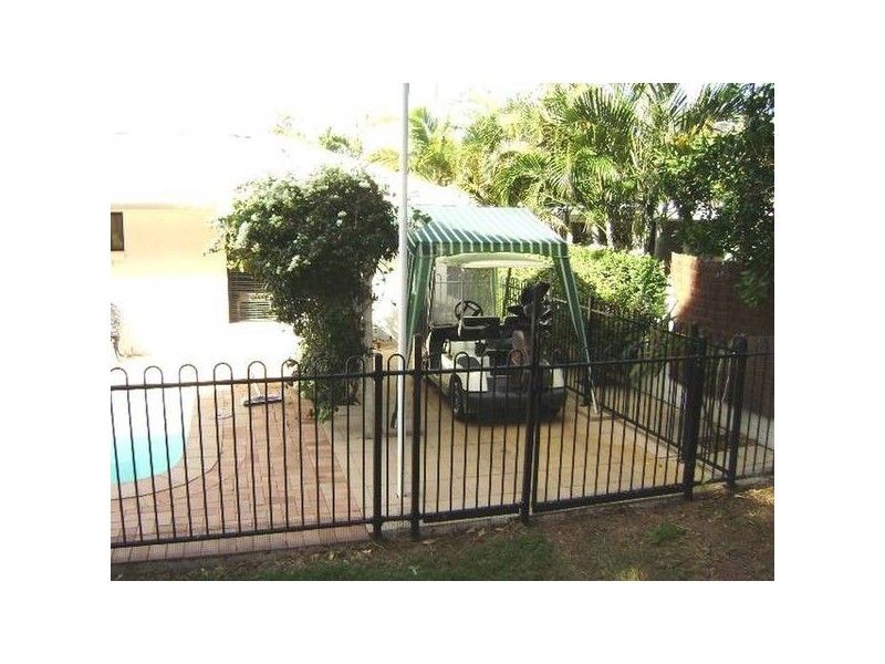 25 Hazeltine Court, Maroochydore QLD 4558