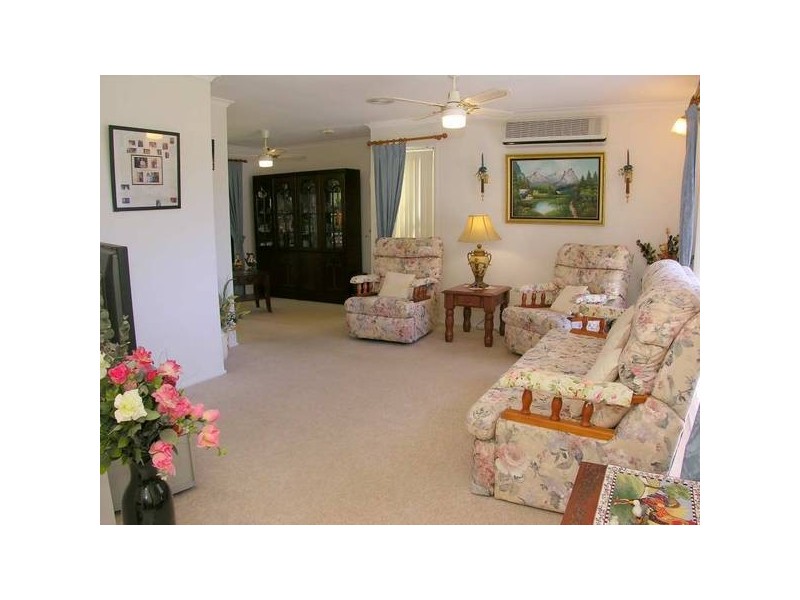 8 Sunpointe Street, Maroochydore QLD 4558