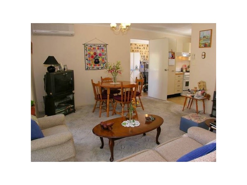 103/8 Melody Court, Warana QLD 4575