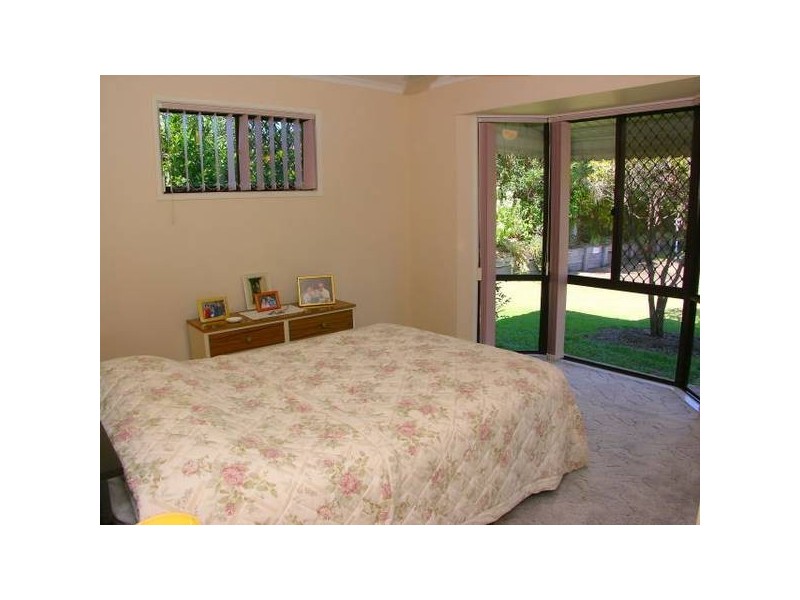 103/8 Melody Court, Warana QLD 4575