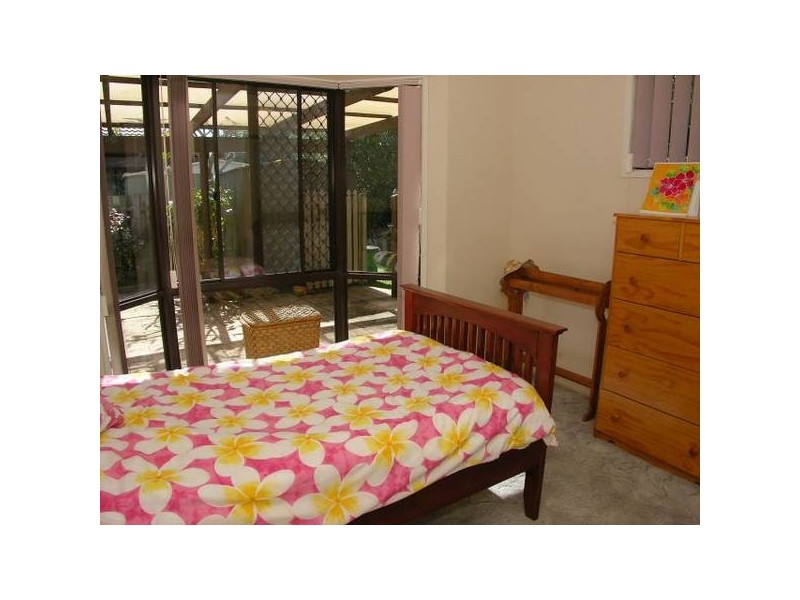 103/8 Melody Court, Warana QLD 4575