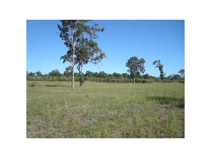 20 Oakes Drive, Burrum Heads QLD 4659