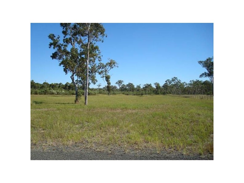 20 Oakes Drive, Burrum Heads QLD 4659