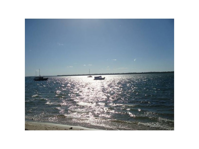 20 Oakes Drive, Burrum Heads QLD 4659