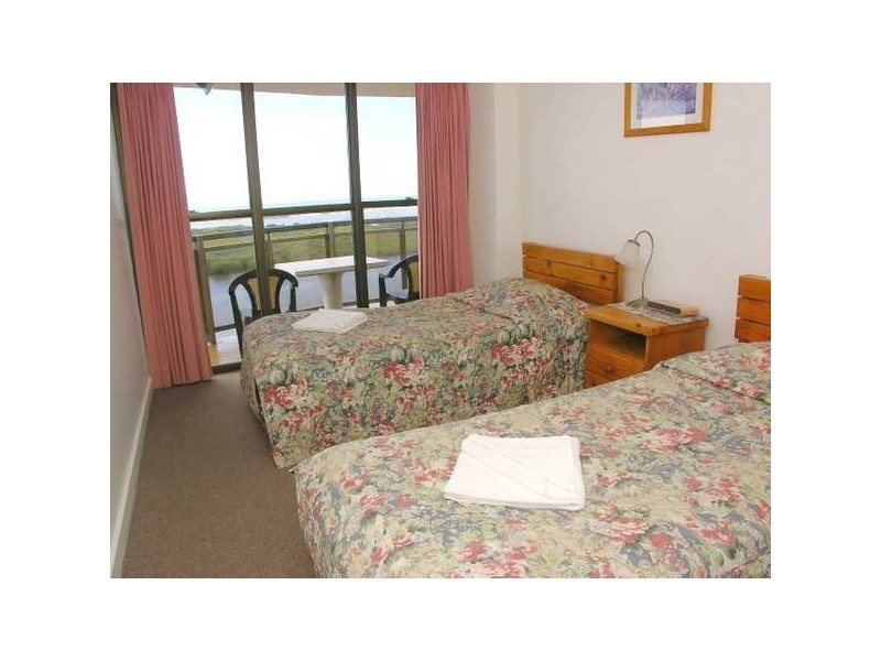 12c/120-122 ‘Trafalgar Towers’, Duporth Avenue, Maroochydore QLD 4558