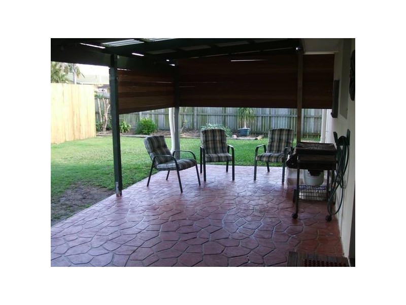 7 Echuca Court, Warana QLD 4575