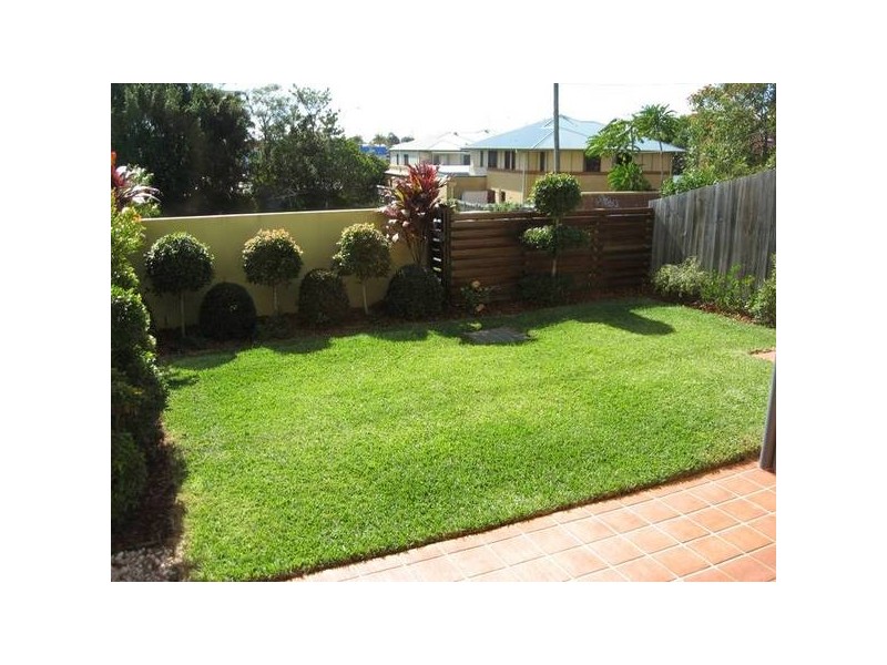 2/8 Primary School Court ‘Quarter Plaza’, Maroochydore QLD 4558