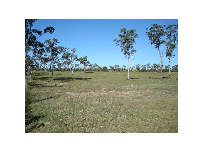 16 Oakes Drive, Burrum Heads QLD 4659