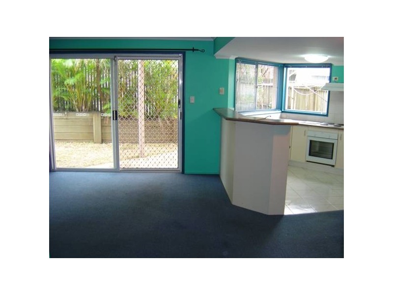 4/14 Primary School Court, Maroochydore QLD 4558