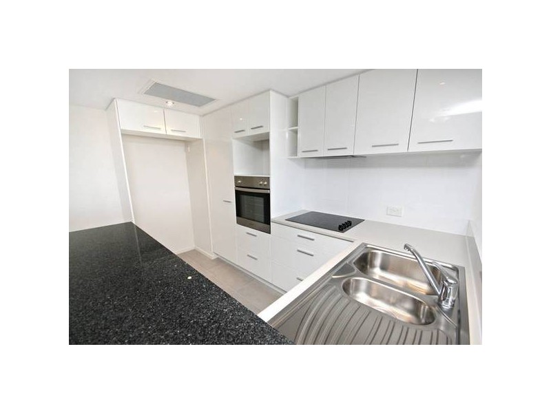 53/11 ‘Regatta Waterfront Apartments’, Innovation Parkway, Birtinya QLD 4575