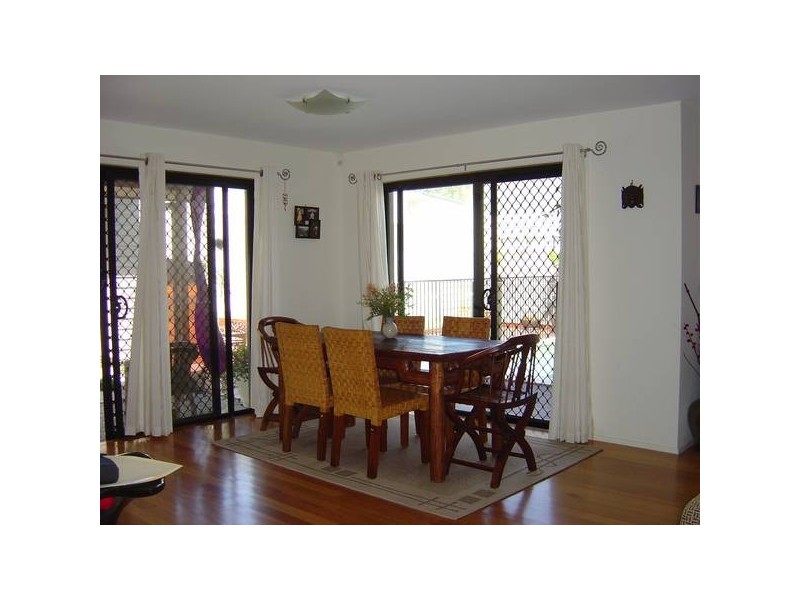 1/2 Suzanne Close, ‘Suzanne Close’, Mudjimba QLD 4564