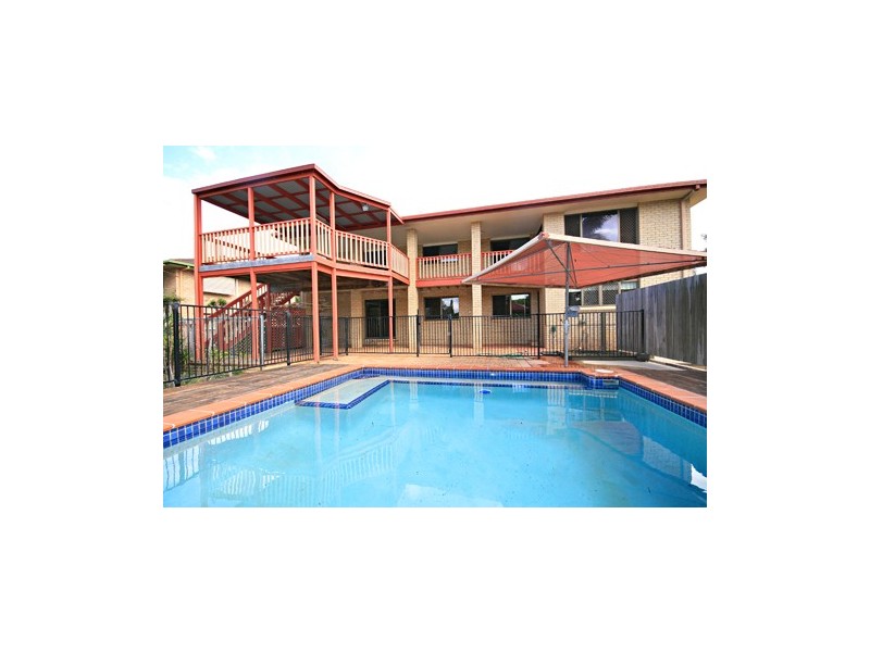 33 Mill Road, Buderim QLD 4556