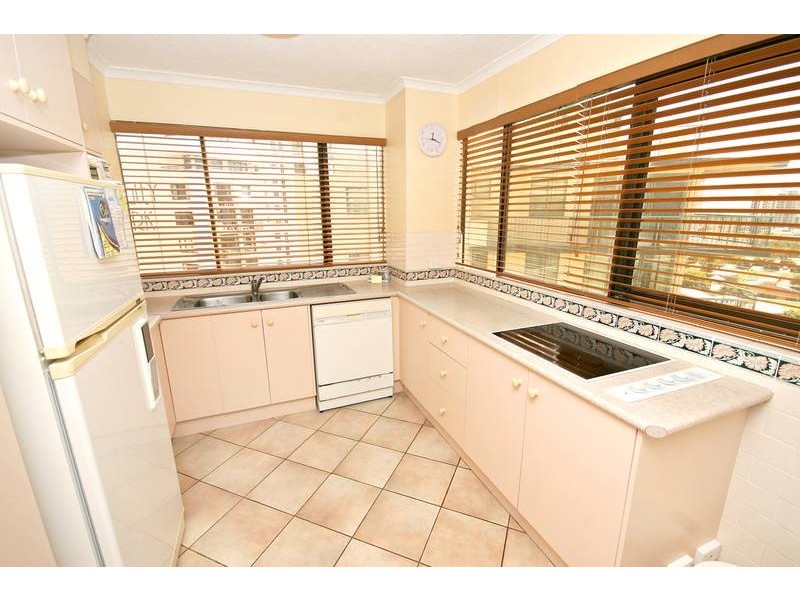 33/4 ‘Beachfront Towers’, Aerodrome Road, Maroochydore QLD 4558