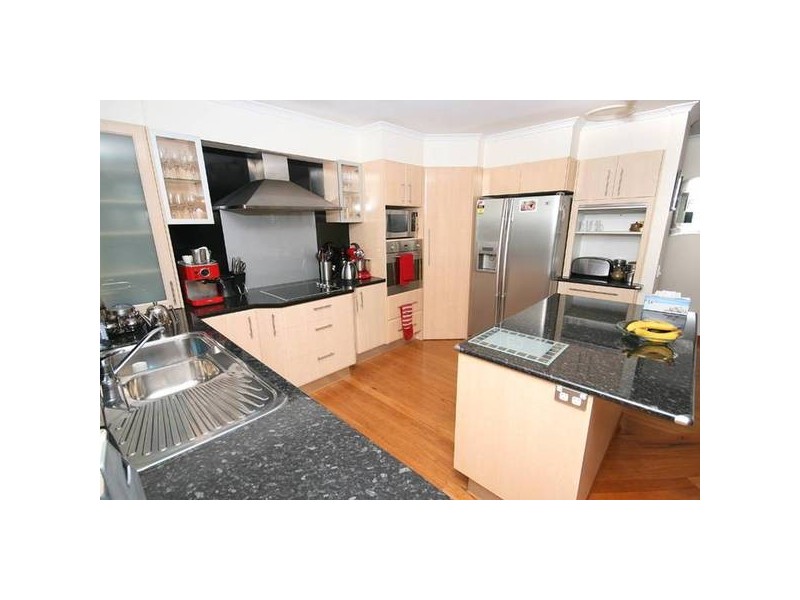 4 Grenfell Court, Maroochydore QLD 4558