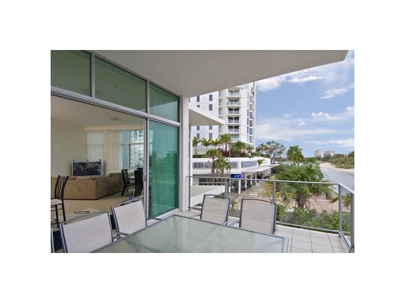 205/1 ‘M1′, Duporth Avenue, Maroochydore QLD 4558