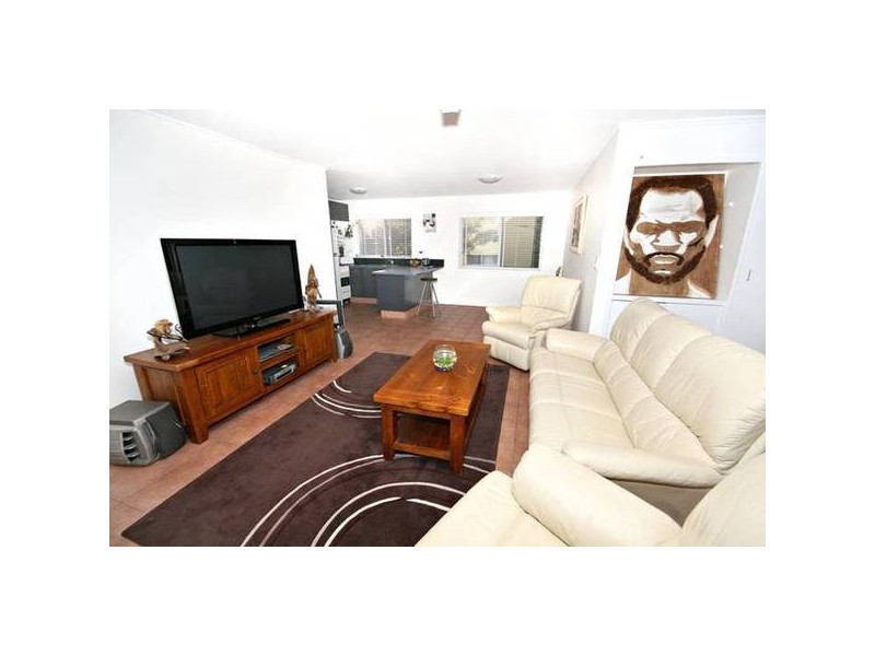 2/29 Forest, 29 Pacific Terrace, Alexandra Headland QLD 4572
