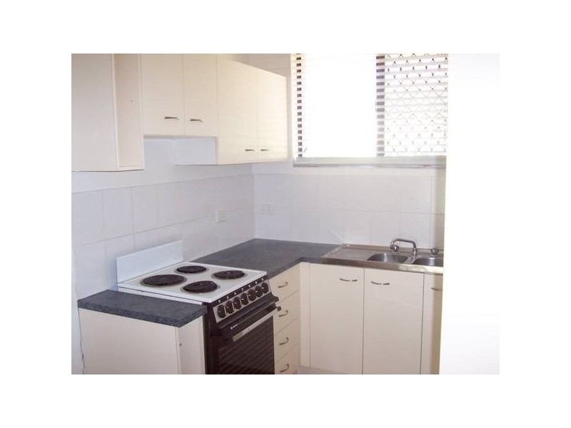 1/65 Yakola Parade, Alexandra Headland QLD 4572