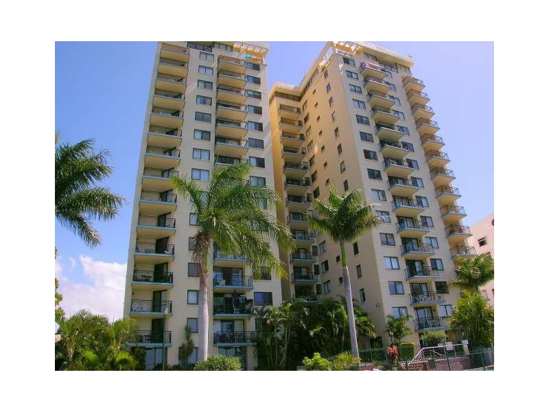 111/150 Banyandah Towers, 150 Duporth Avenue, Maroochydore QLD 4558
