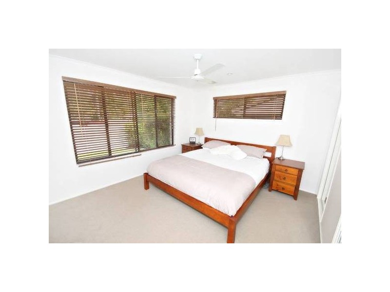 127 Tallowwood Drive, Kuluin QLD 4558