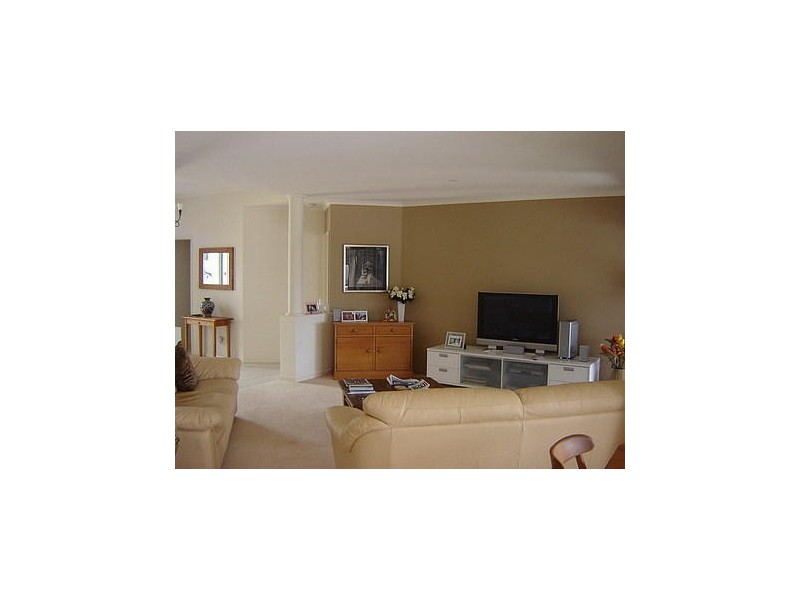 16 Mariner Place, Twin Waters QLD 4564