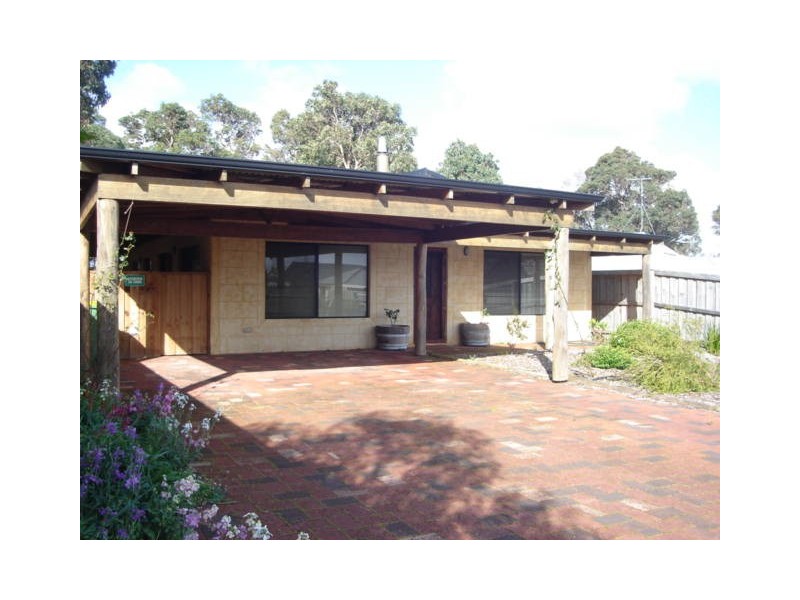 5 Village Green, Margaret River WA 6285