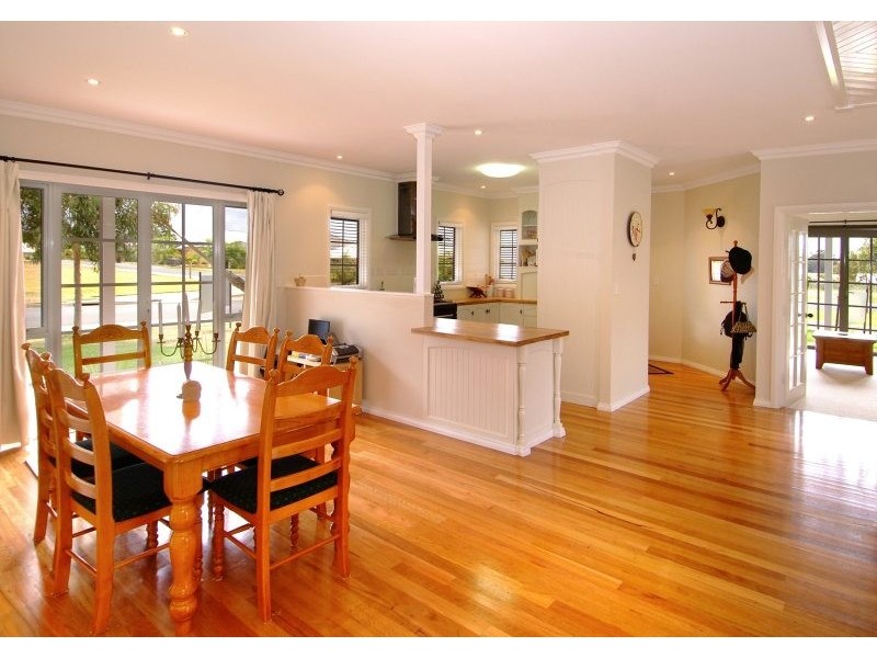 28 Bottlebrush Drive, Margaret River WA 6285