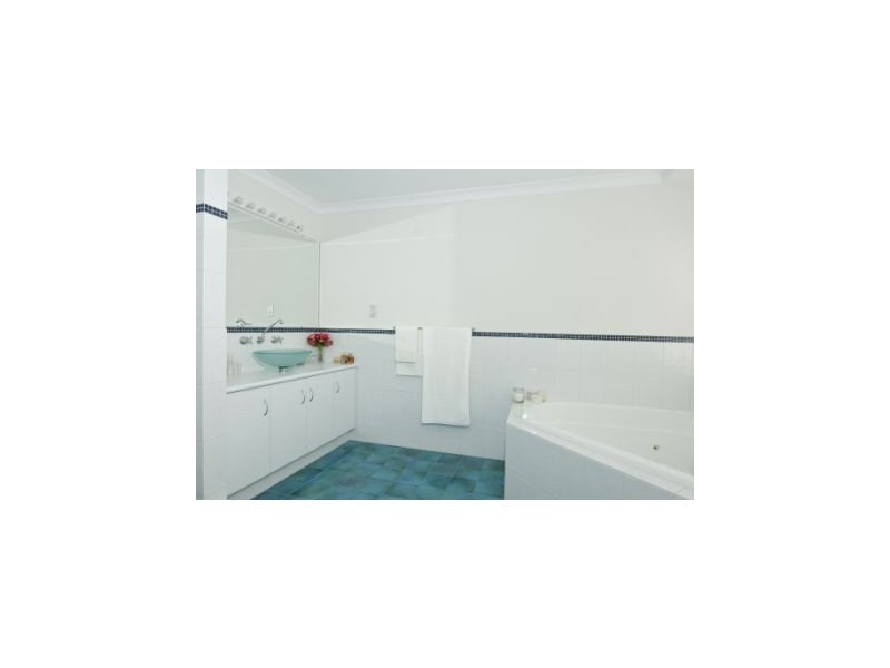 5 The Avenue, Margaret River WA 6285