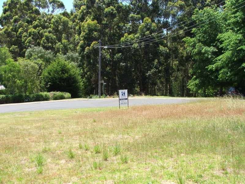 1 Churchill Avenue, Margaret River WA 6285