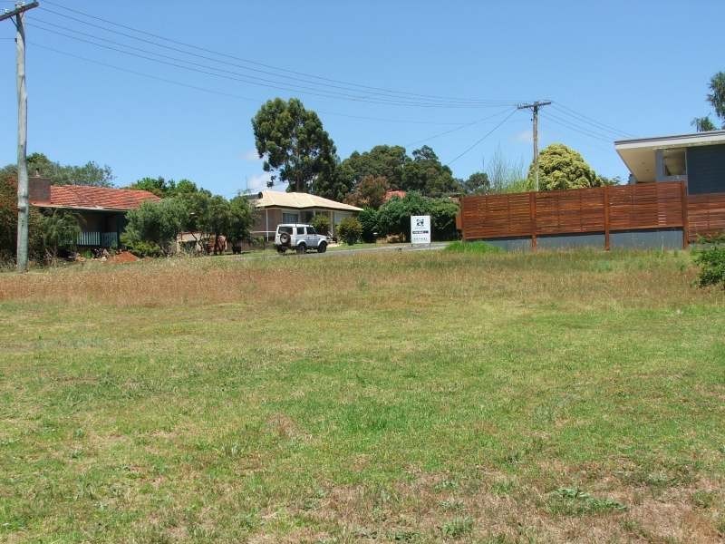 1 Churchill Avenue, Margaret River WA 6285