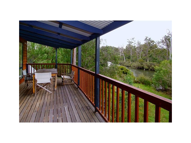 17 Rendall Close, Margaret River WA 6285