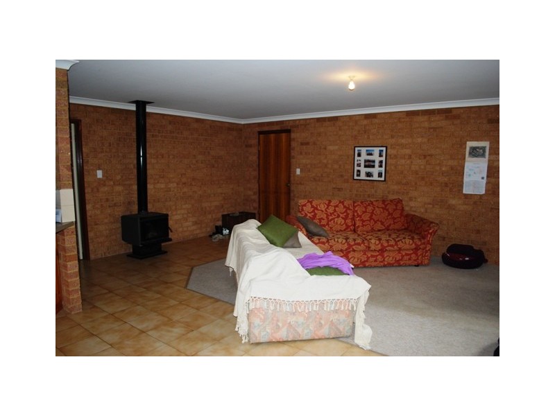 9B Lesalan Place, Margaret River WA 6285