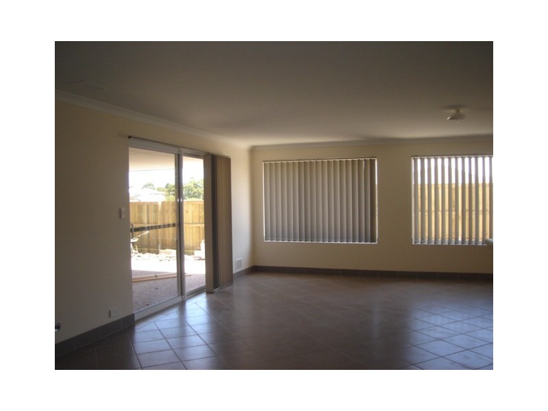 8 Honeyeater Loop, Margaret River WA 6285