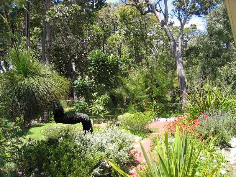 10207 Caves Road, Augusta WA 6290