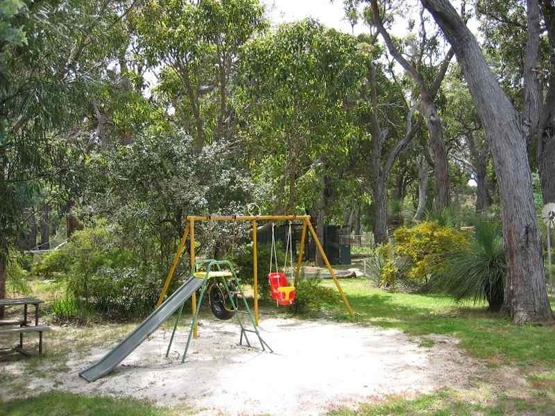 10207 Caves Road, Augusta WA 6290