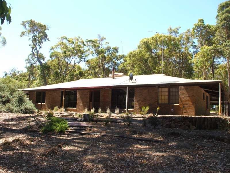 1722 Jindong Treeton Road, Osmington, Margaret River WA 6285