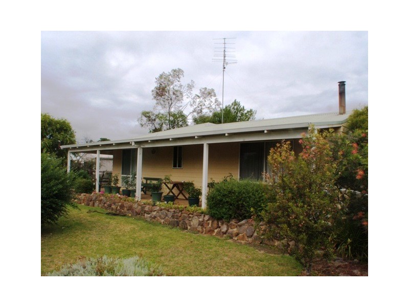 12 William Place, Margaret River WA 6285