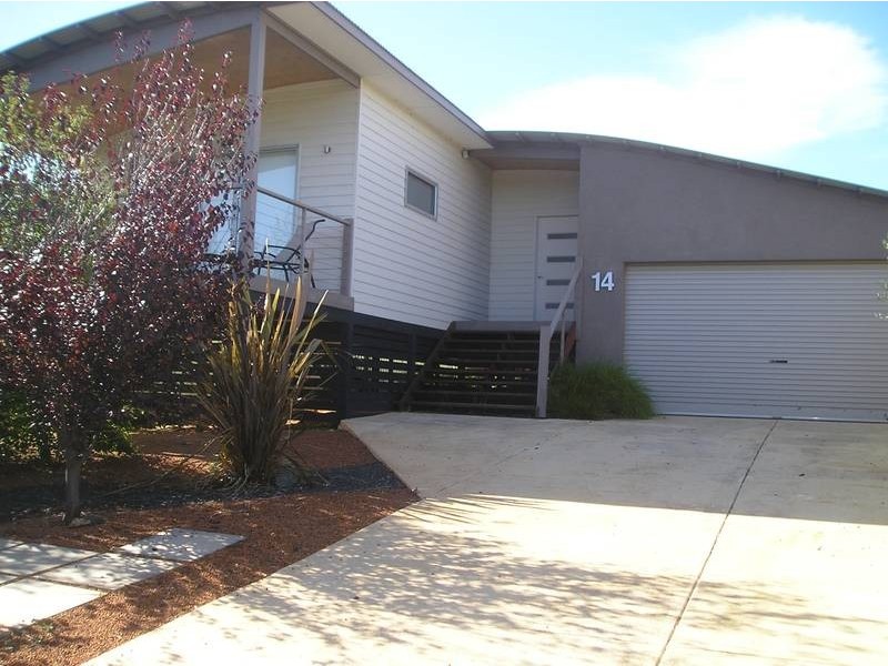 14 Brookfield Avenue, Margaret River WA 6285