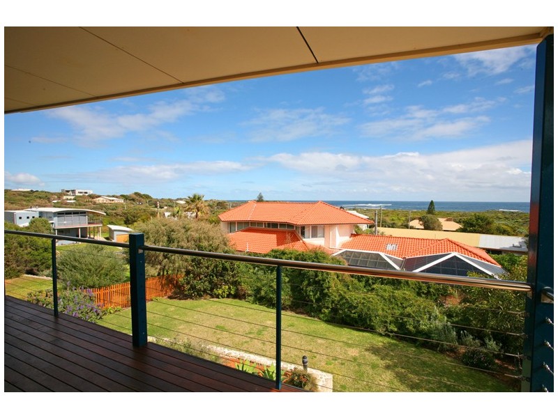 8 Vattos Way, Prevelly WA 6285