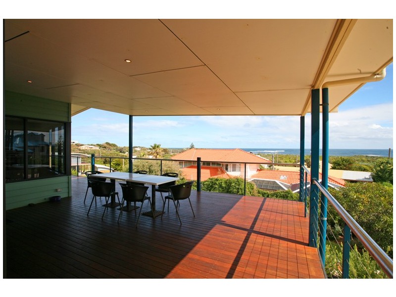 8 Vattos Way, Prevelly WA 6285