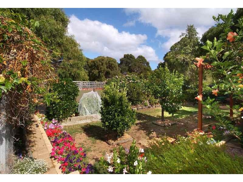 2/202 Railway Terrace, Margaret River WA 6285