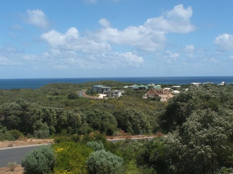 2 Laurina Place, Gnarabup WA 6285