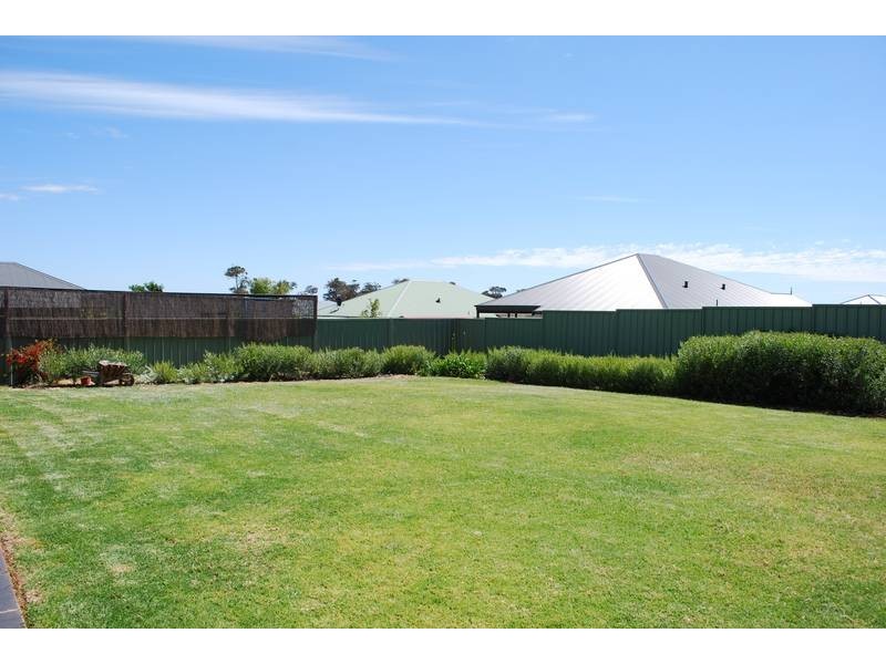 7 Bottlebrush Drive, Margaret River WA 6285