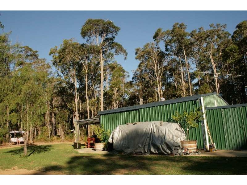 23 Woodland Drive, Burnside, Margaret River WA 6285