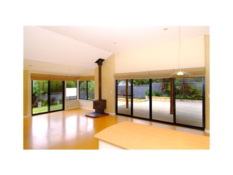 16A William Place, Margaret River WA 6285