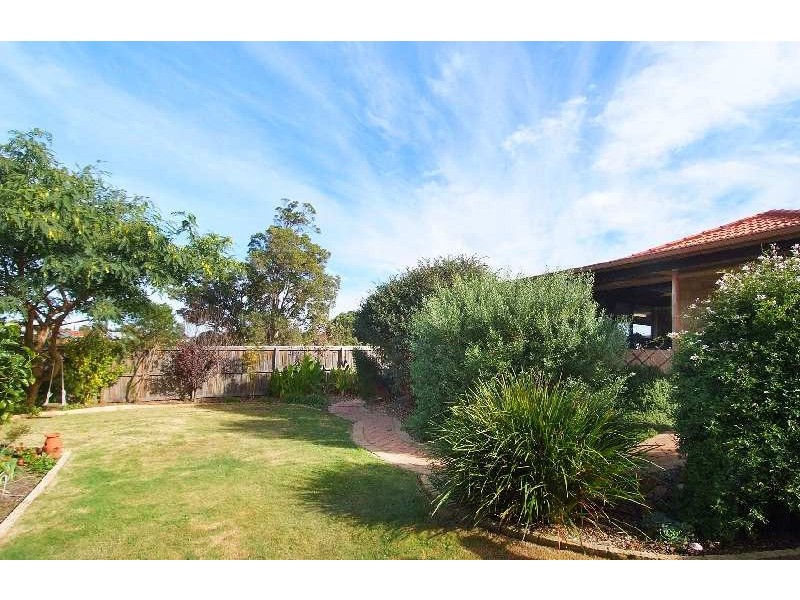 2 Maculata Trail, Margaret River WA 6285