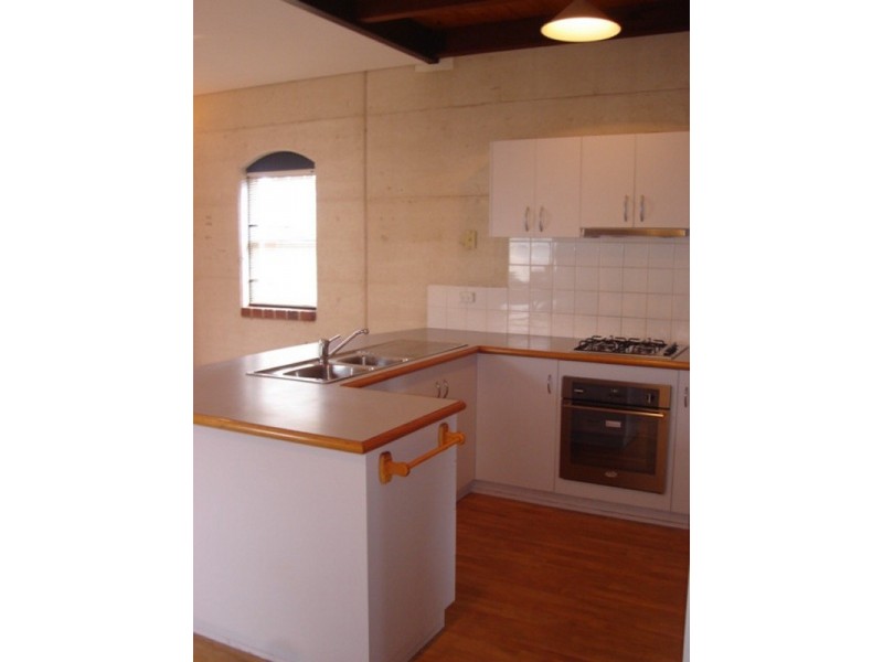 6/5 Station Road, Margaret River WA 6285