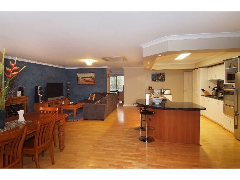 2 Shilton Place, Margaret River WA 6285